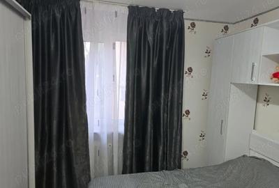 Apartament cu 4 camere decomandat în Central - 2