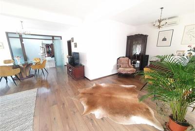 Casă individuală cu 5 camere cu Canalizare în Bucureștii Noi - 3