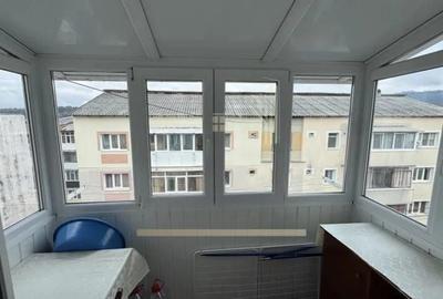 Apartament cu 2 camere semidecomandat, mobilat în Central - 3