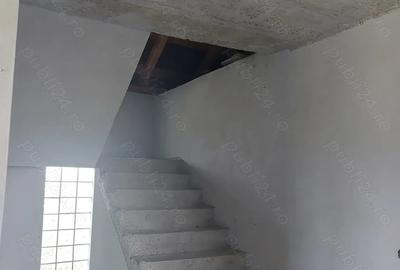 Casă cu 6 camere în Unirea - 5