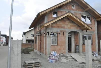 Casă cu 2 camere cu Teren 640 Mp în Calea Dumbrăvii - 1