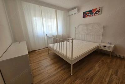 Apartament 3 camere, Centru, Mobilat ?i Utilat - 1