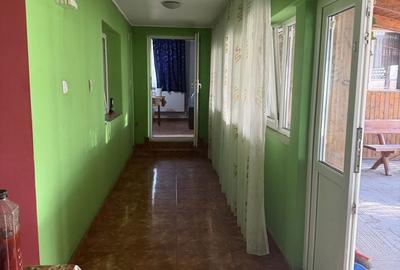 Casă cu 3 camere în Mârzănești - 3