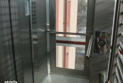 Spațiu comercial, de 540 mp, în Regie - 6