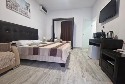 Mamaia Sat - Garsoniera mobilata-utilata,  etaj 1, bloc stradal la Blvd Mamaia - 2