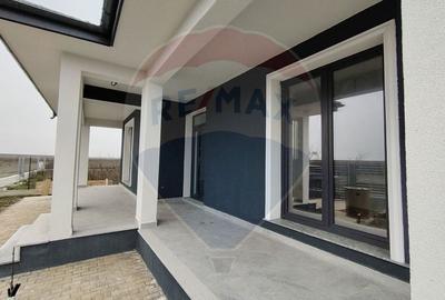 Casă cu 4 camere cu Teren 500 Mp în Vânători - 5