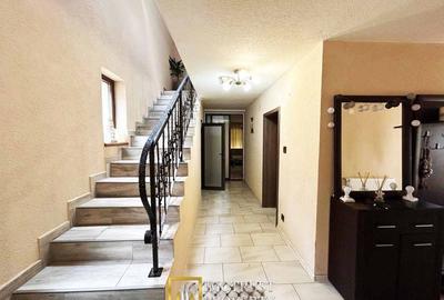 Casa de Vanzare Arad, Poltutra - 7