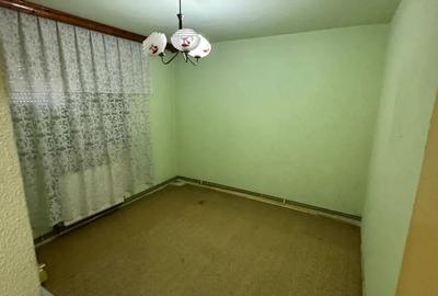 Vanzare apartament 4 camere - 4