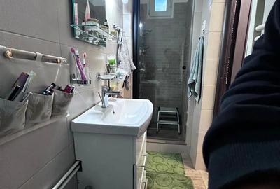 1 cam 41 mp 84 mp teren in propr curte cu 4 familii cumsecade CENTRALA PROPRIE zona Hotel Ambasador - 6