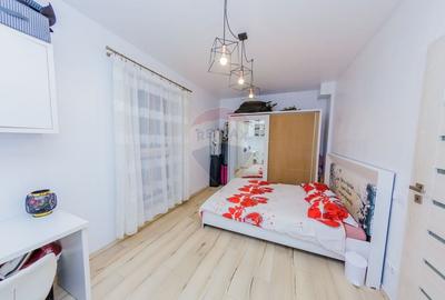 Penthouse cu 4 camere nedecomandat în Central - 39