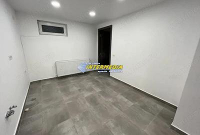 Spațiu comercial, de 56 mp, în Cetate - 1