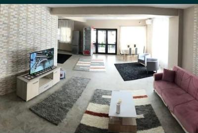 Casă cu 5 camere cu Teren 405 Mp în Central - 3