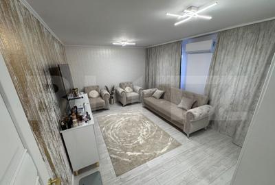 Apartament cu 3 camere decomandat, mobilat în Micro 6 - 8
