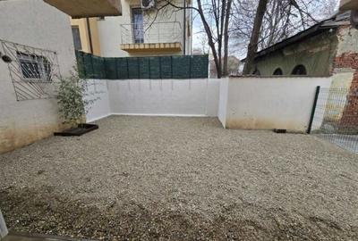 Apartament cu 2 camere, mobilat în Tei - 2