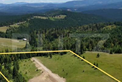 Teren de 700 mp, în Central - 3