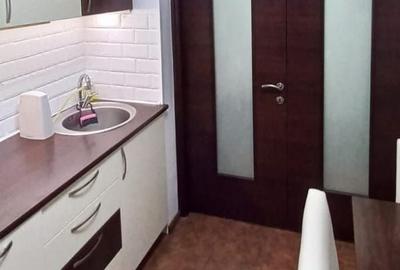 Apartament cu 3 camere decomandat, mobilat în Dristor - 9