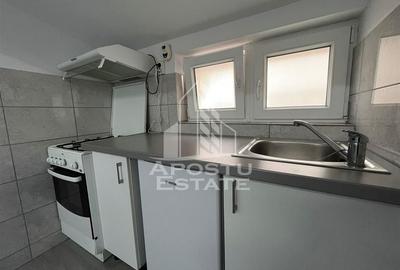 Garsonieră decomandată, mobilată în Steaua - 3