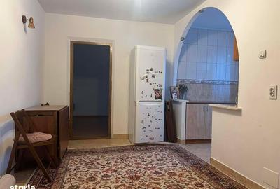 Apartament cu 2 camere decomandat în Precista - 3