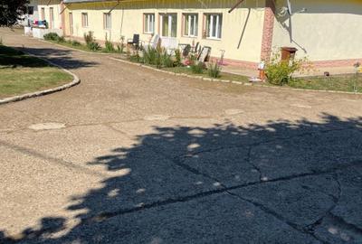 Casă cu 5 camere cu Teren 14500 Mp în Popești - 2