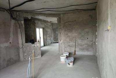 Casă cu 5 camere cu Teren 700 Mp în Unirea - 5