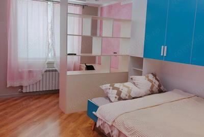 Apartament cu 2 camere decomandat în Timpuri Noi
