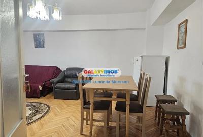 Apartament cu 3 camere decomandat în Micro 12 - 9