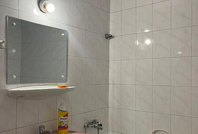 Inchiriez apartament 2 camere 1 Mai - 5