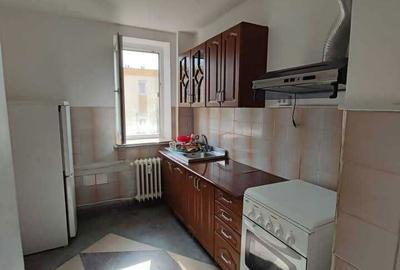 Apartament cu 2 camere semidecomandat în Calea București - 3