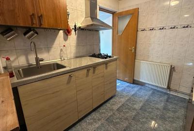 Casă individuală cu 3 camere cu Canalizare în Vatra Luminoasă - 9