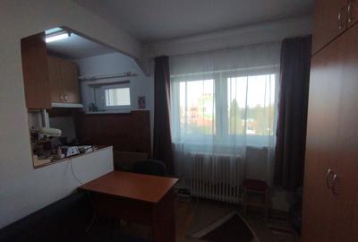 Garsonieră semidecomandată în Central - 7