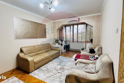 Apartament cu 3 camere semidecomandat, mobilat în Rogerius - 7
