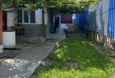 Casă de vânzare in Agnita cu căsută de vară si gradină