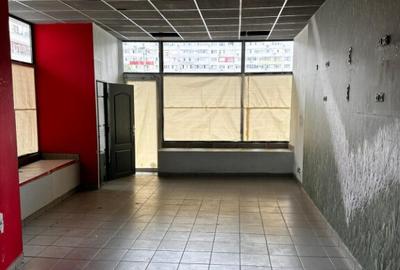 Spatiu Comercial,Metrou 1 Mai, Trafic pietonal intens. - 4