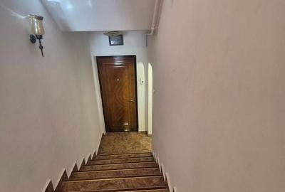 Apartament cu 3 camere în Central - 19