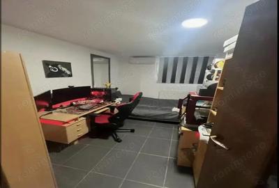 Apartament cu 4 camere decomandat în Medicină - 2