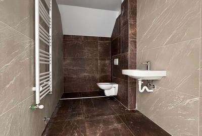 Apartament cu 4 camere în Tractorul - 12