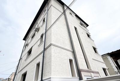 Apartament cu 8 camere semidecomandat în Parcul Carol - 1