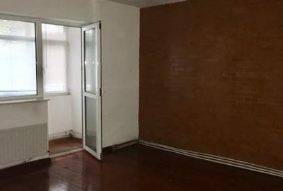 Apartament cu 3 camere decomandat în George Enescu - 3