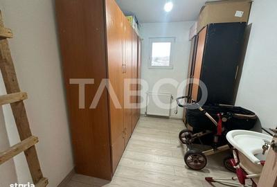 Casă cu 4 camere cu Teren 1040 Mp în Perșani - 3