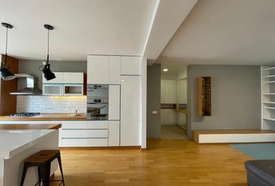 Apartament cu 3 camere decomandat, mobilat în Eminescu