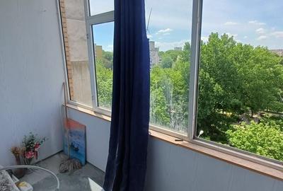 Apartament cu 2 camere semidecomandat în Tomis II - 6