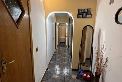 Diham 3 Camere 72 Mp Decomandat Bloc 1982 - 13
