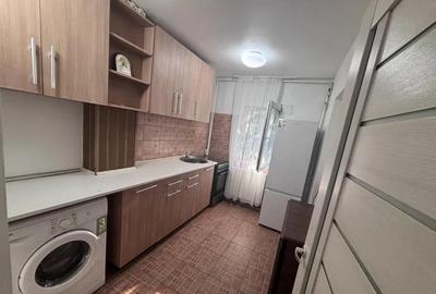 Apartament cu 2 camere semidecomandat în Obor