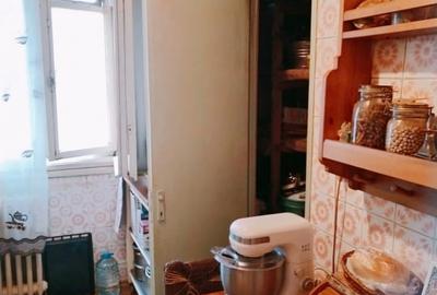 Apartament cu 3 camere decomandat în Berceni - 10