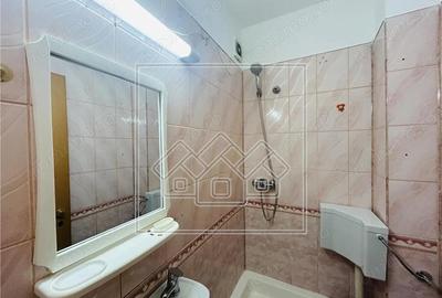 Ap cu 4 camere, 86 mp utili, 2 balcoane, garaj spatios - Zona Tilisca - 9