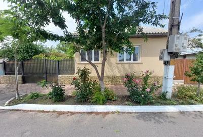 Casa de vanzare-Jurilovca