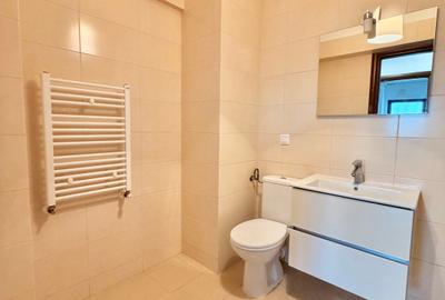 Apartament cu 2 camere nemobilat de inchiriat in zona Astra ,et 8/11 - 5