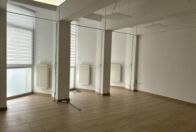 Birou, de 984 mp, în Ultracentral - 1