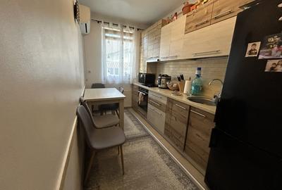 Apartament 3 camere, semidecomandat, 56 mp,  zona Eroilor - 2