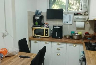 Apartament cu 3 camere decomandat în Pajura - 2